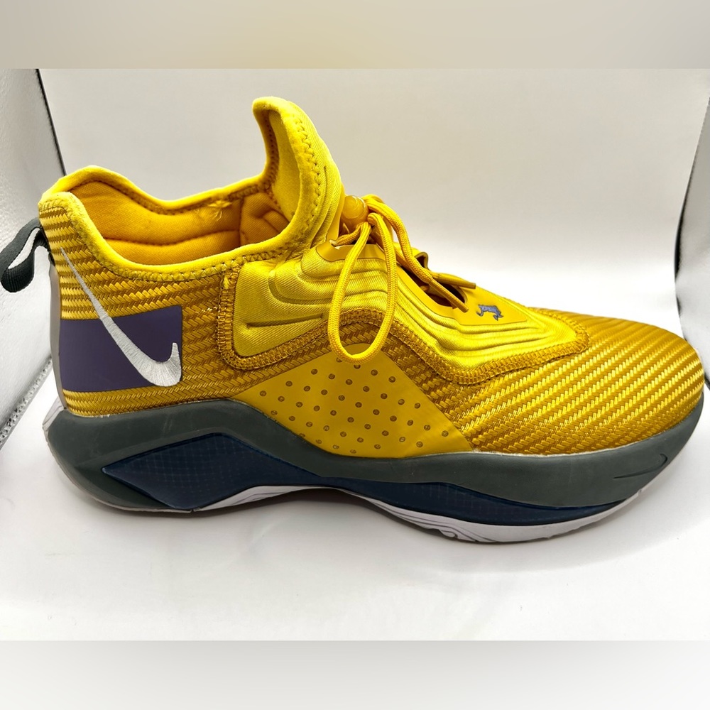 Men’s size 12 NIKE LEBRON SOLDIER 14 'LAKERS'